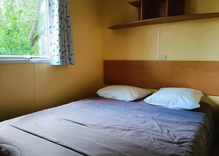 La Loire Fleurie Le Perrier